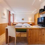 Aurora Hotel 4*