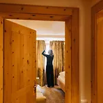 Hotel Aurora 4*
