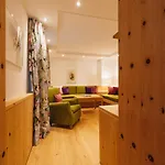 Hotel Aurora 4*