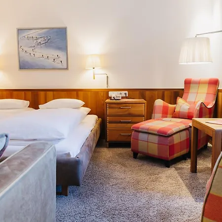 أورورا فندق